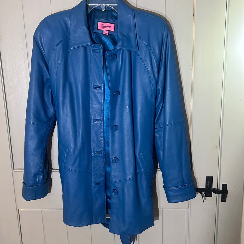 Teal LEATHER like new Coat Women Size S but fits M sleeves extend